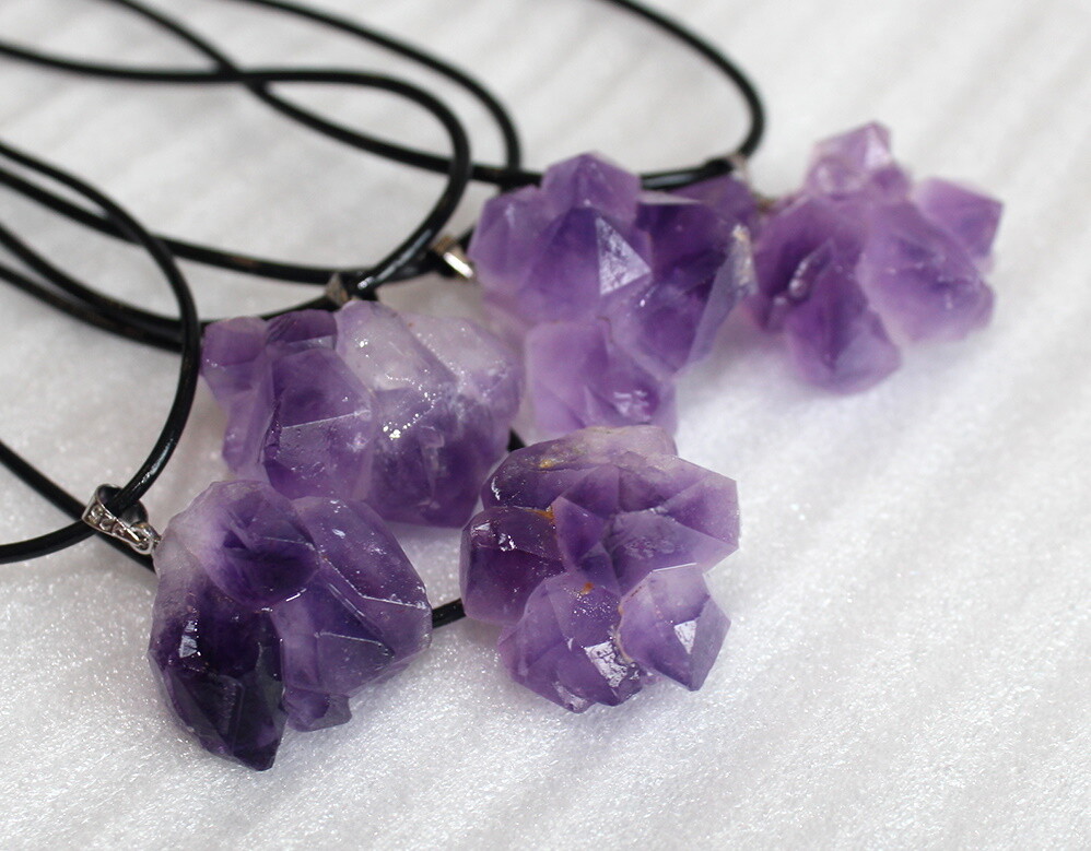 Фиолетовый флюорит: камень для лечения, очищения, любви и удачи