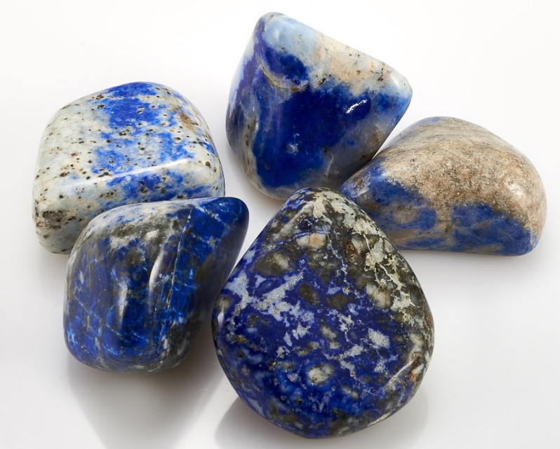 Как отличить настоящие камни