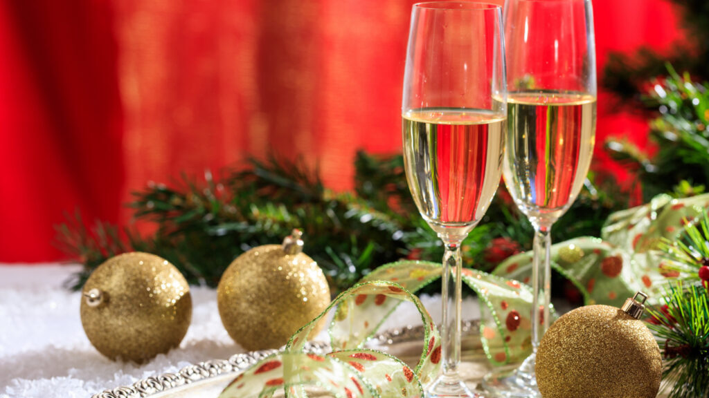 Ритуалы с шампанским на Новый год